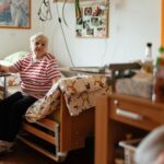 Älteren Nachbarn im Alltag helfen: Möglichkeiten, Grenzen und Rechtliches