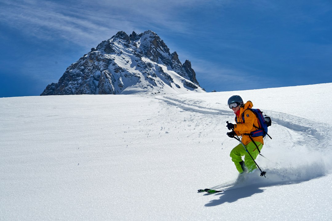Skifahren für Anfänger: So gelingt der Einstieg in den Wintersport