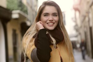 Flirtsignale beim Schreiben erkennen und richtig reagieren